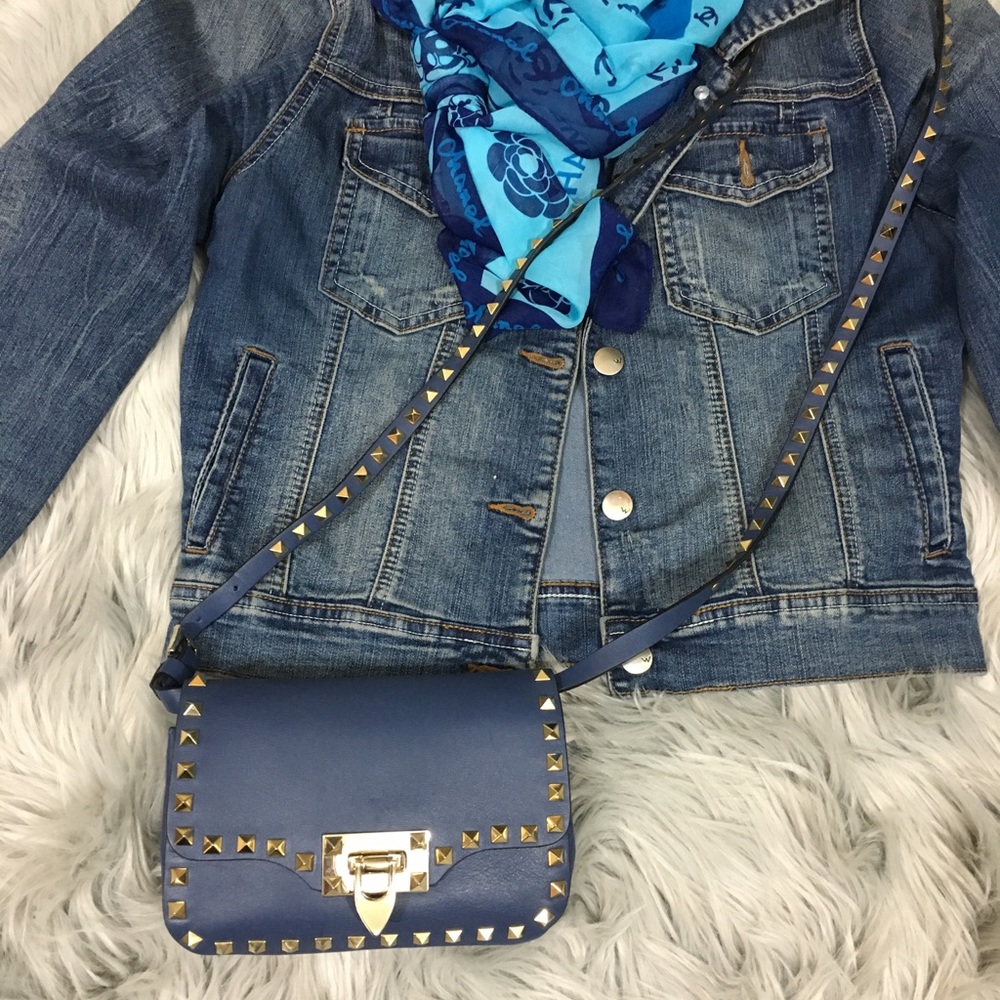 Valentino Garavani Rockstud Crossbody Bag💞